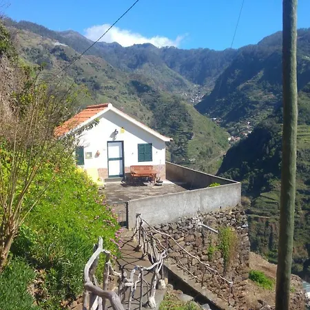 Mar A Vista Farm stay Ribeira Brava